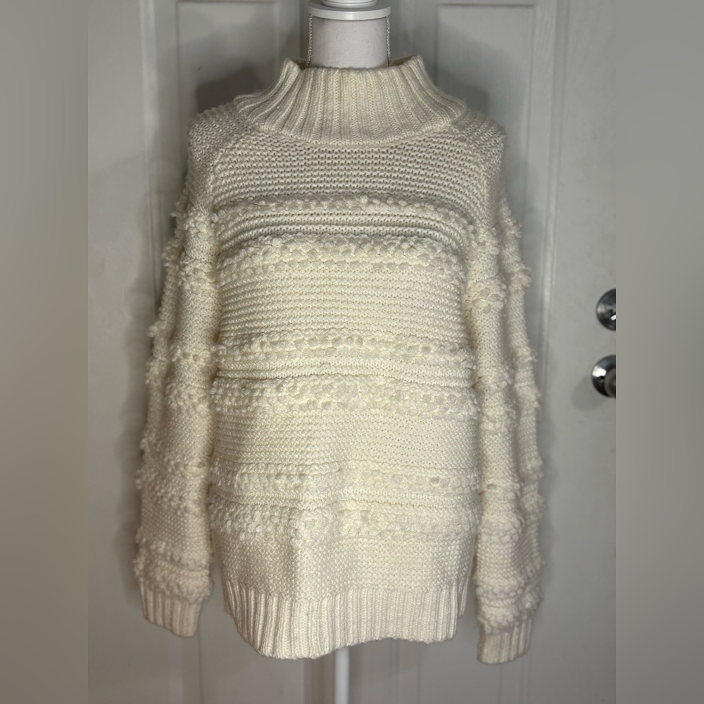 Magaschioni Creme Cable Knit Popcorn Sweater Size Large